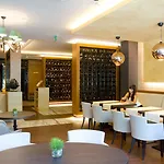 Four Points By Sheraton And Conference Center Ξενοδοχείο Κεσκεμέτ