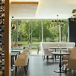 Four Points By Sheraton And Conference Center Hotel 4*