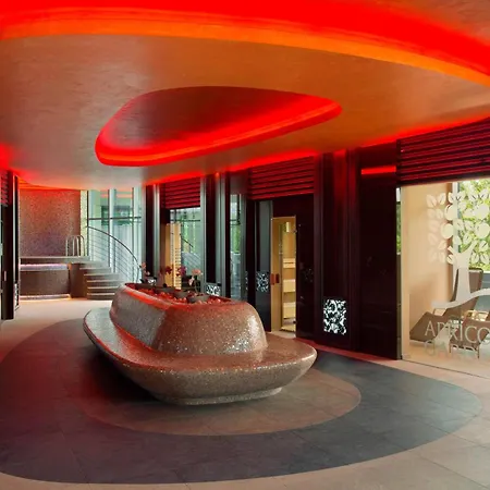 Four Points By Sheraton And Conference Center 4*