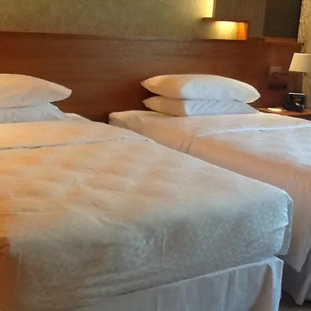 Four Points By Sheraton And Conference Center Hotel