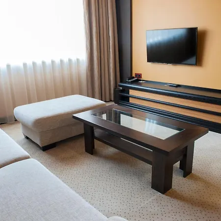 Four Points By Sheraton And Conference Center 4*