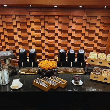 Four Points By Sheraton And Conference Center