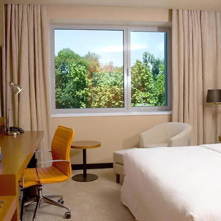 Four Points By Sheraton And Conference Center Hotel