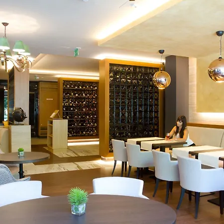 Four Points By Sheraton And Conference Center Hotel Kecskemét