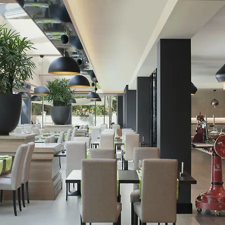 Four Points By Sheraton And Conference Center