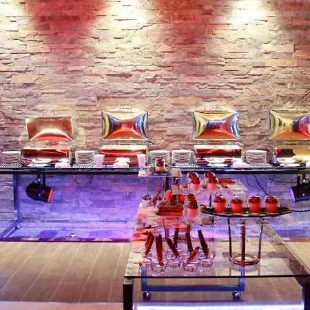 Four Points By Sheraton And Conference Center Hotel