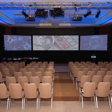 Four Points By Sheraton And Conference Center Kecskemét