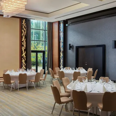 Four Points By Sheraton And Conference Center