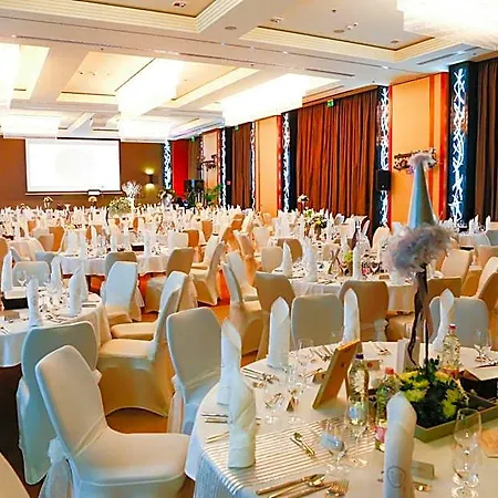 Four Points By Sheraton And Conference Center 4*