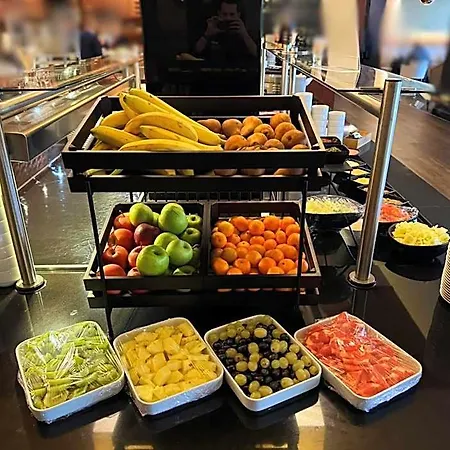 Otel Four Points By Sheraton And Conference Center
