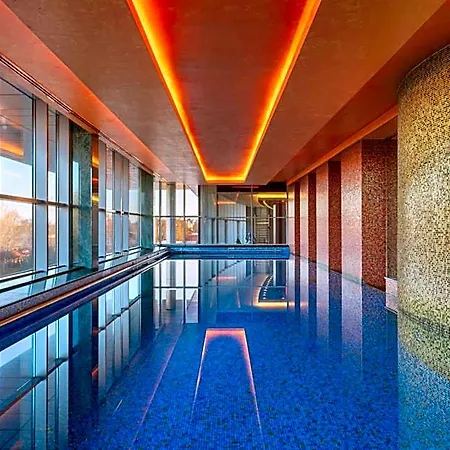 Otel Four Points By Sheraton And Conference Center