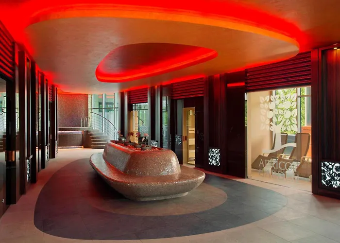 Four Points By Sheraton And Conference Center 4*