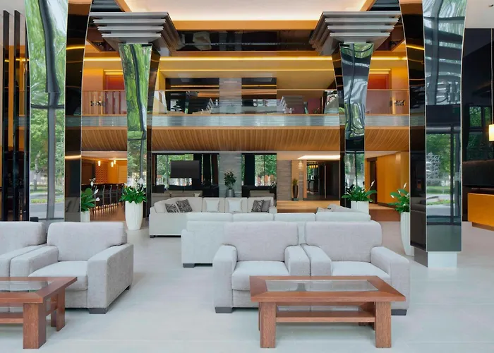 Four Points By Sheraton And Conference Center 4*