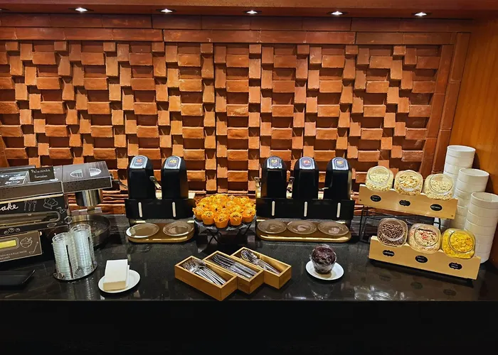 Four Points By Sheraton And Conference Center