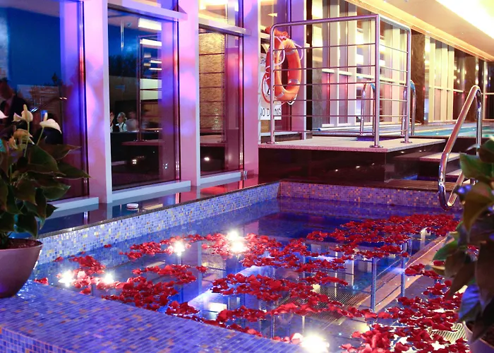 Szálloda Four Points By Sheraton And Conference Center 4*